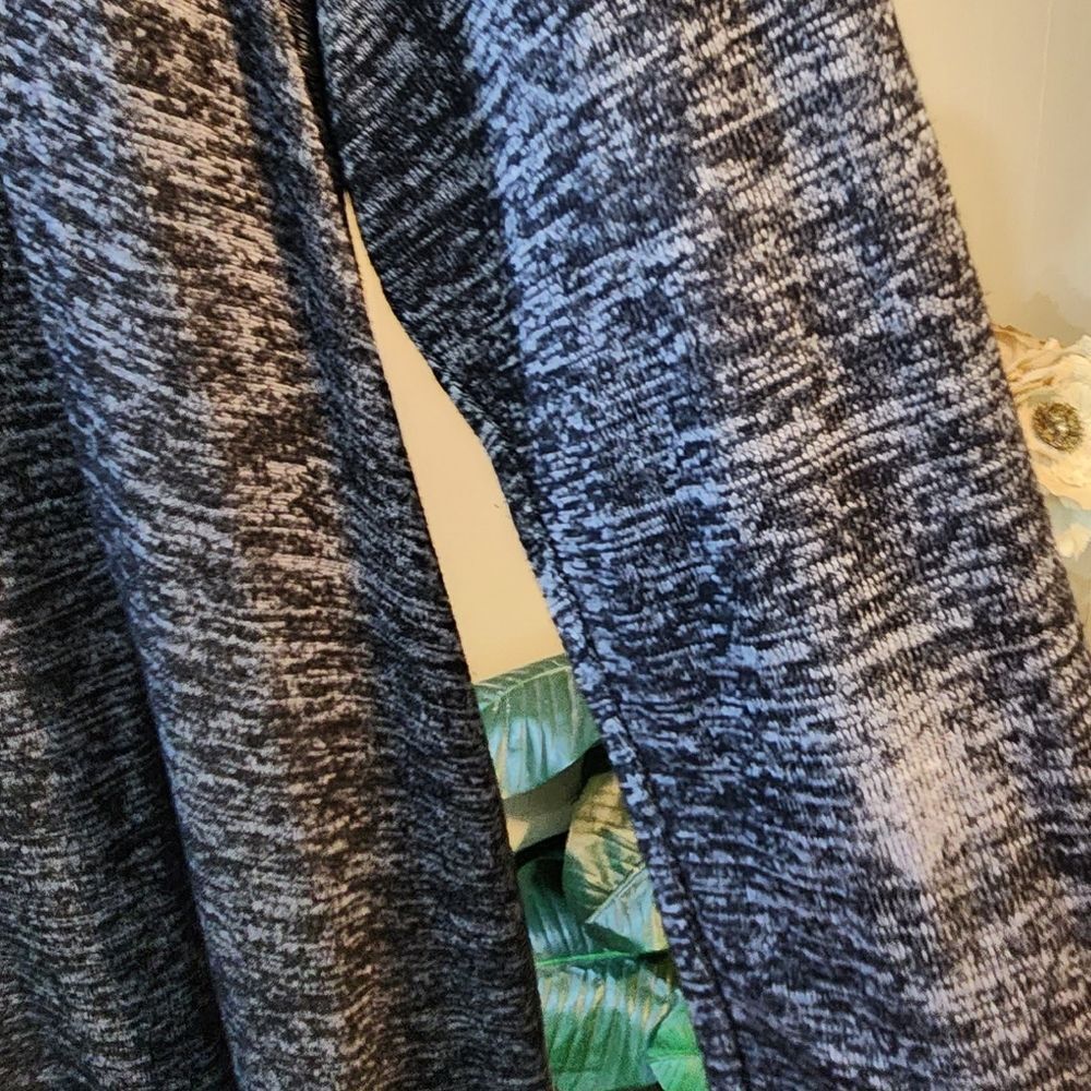 Maurices Gray Tunic Top - Picture 11 of 13